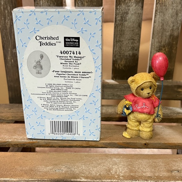 Cherished Teddies Winnie The Pooh (2006) - Picture 2 of 6